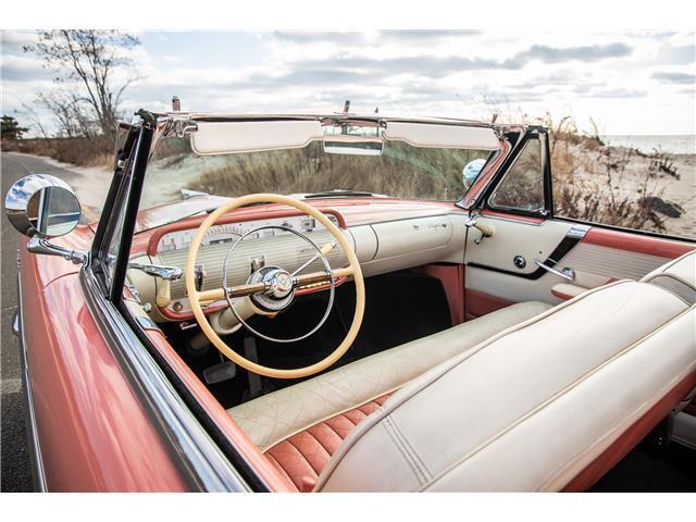 Lincoln-Capri-1955-Coral-White-93057-9