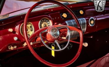 Lincoln-Continental-1941-Red-Tan-157325-11