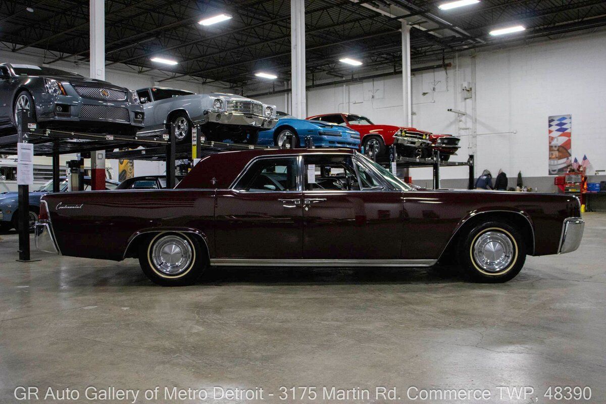 Lincoln-Continental-1963-Burgundy-Red-121765-7