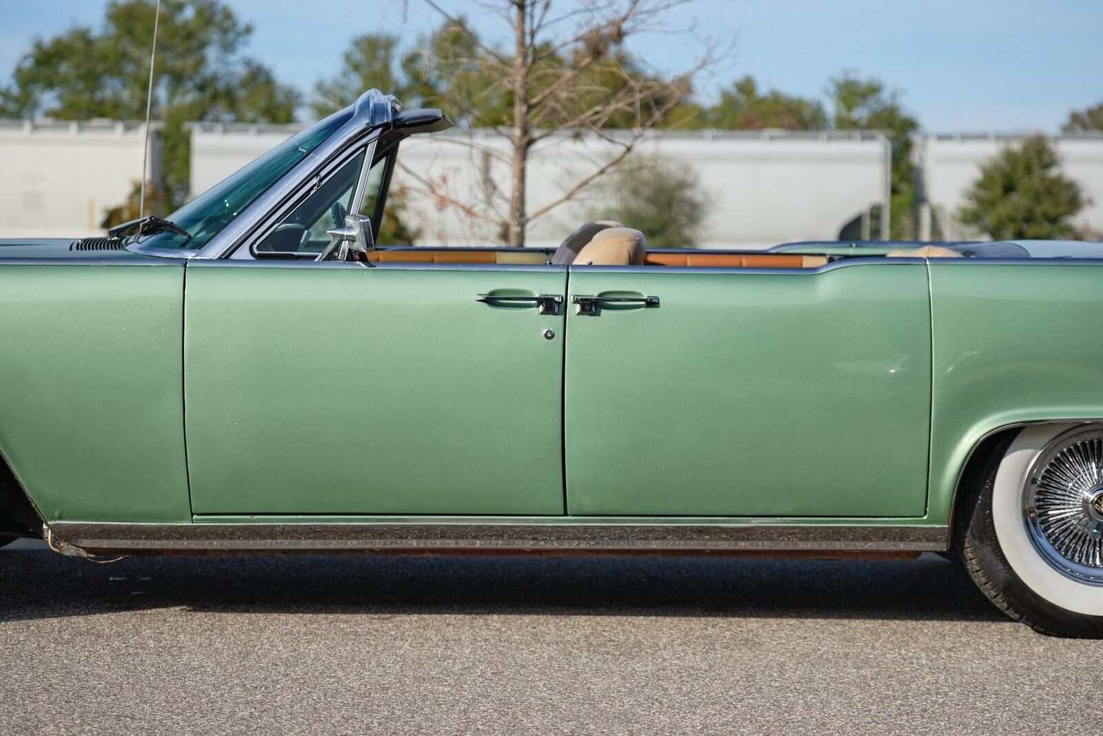 Lincoln-Continental-1965-Green-Tan-155662-10