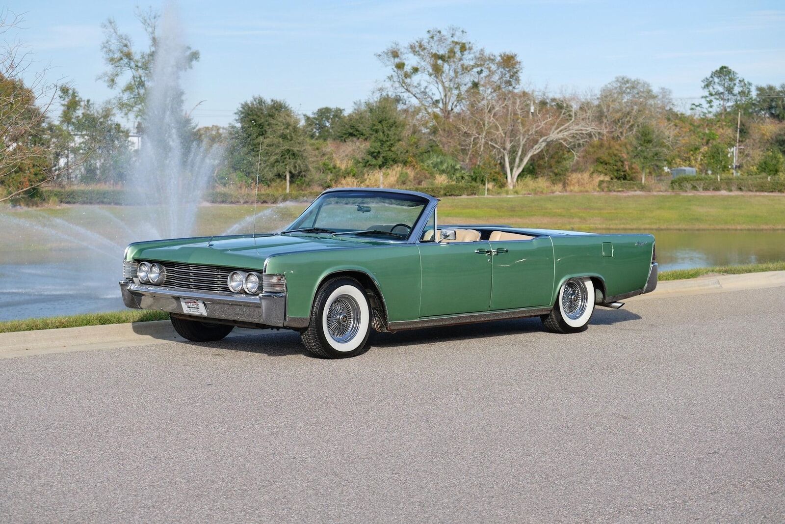 Lincoln Continental  1965