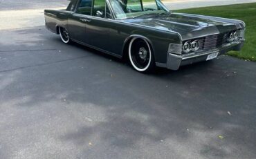 Lincoln-Continental-1965-grey-805-4