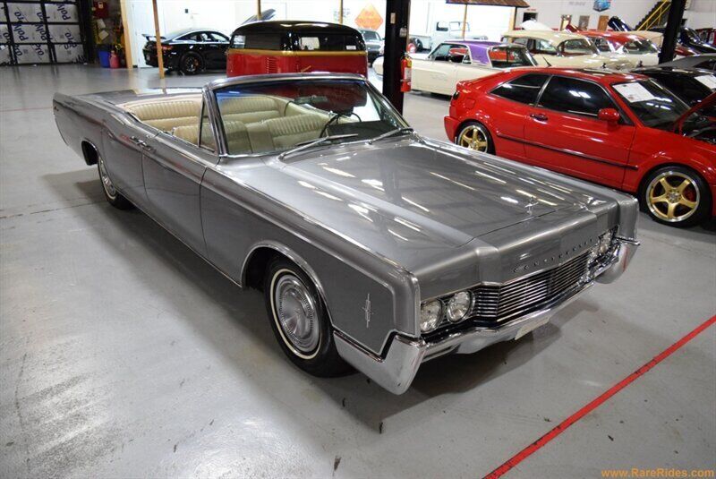 Lincoln Continental 1966