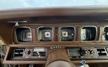 Lincoln-Continental-1970-78858-19