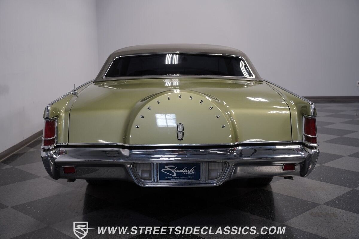 Lincoln-Continental-1970-Green-Green-96155-9