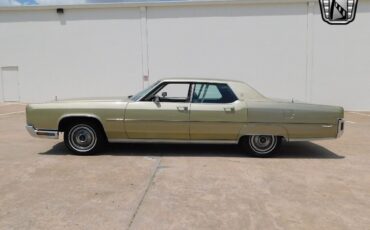 Lincoln-Continental-1972-Gold-Gold-106688-2