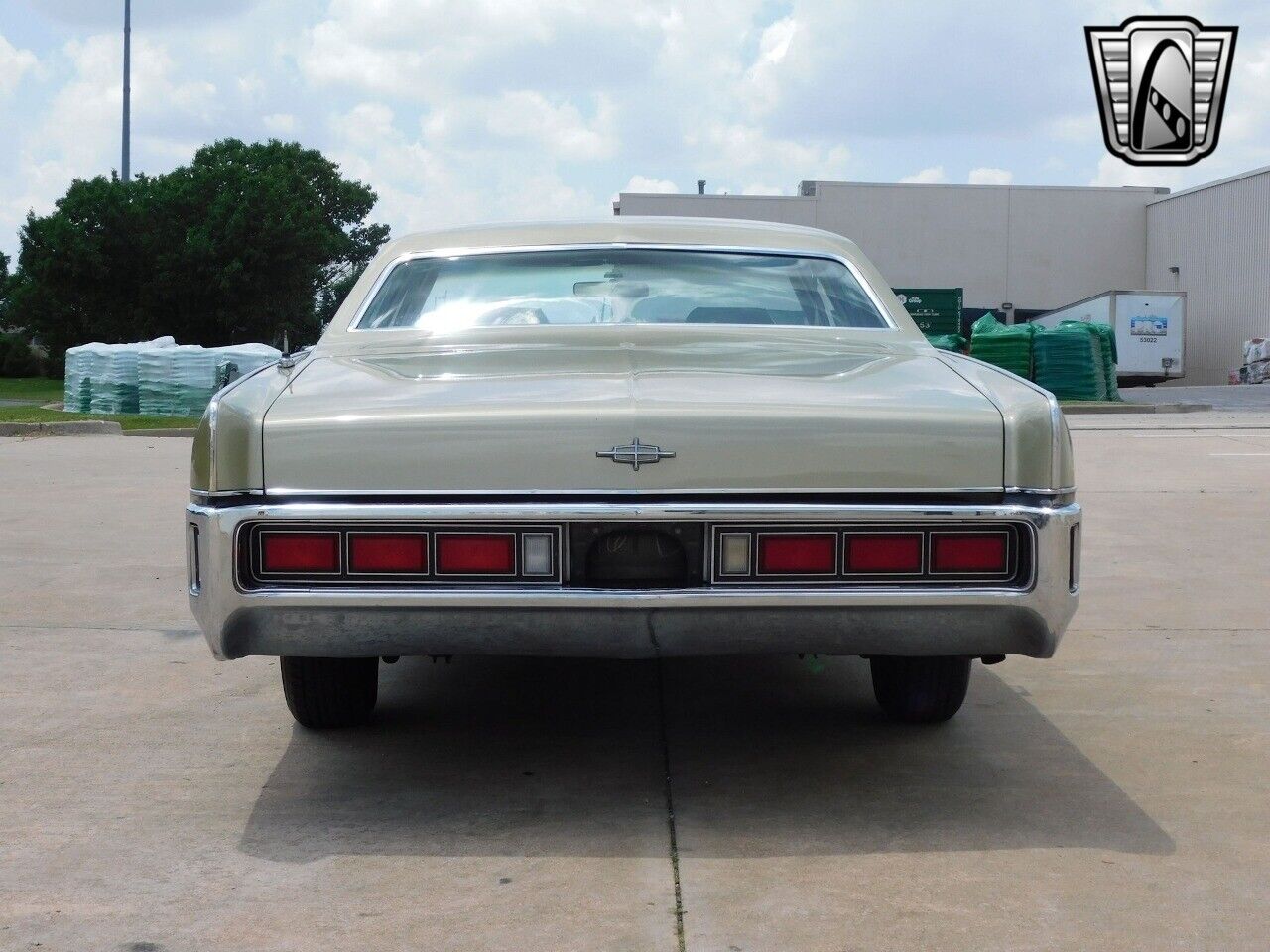 Lincoln-Continental-1972-Gold-Gold-106688-3