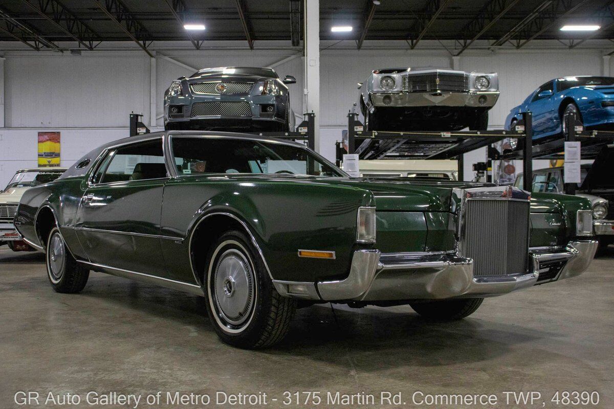 Lincoln-Continental-1972-Ivy-MoonDust-Metallic-Green-148761-9