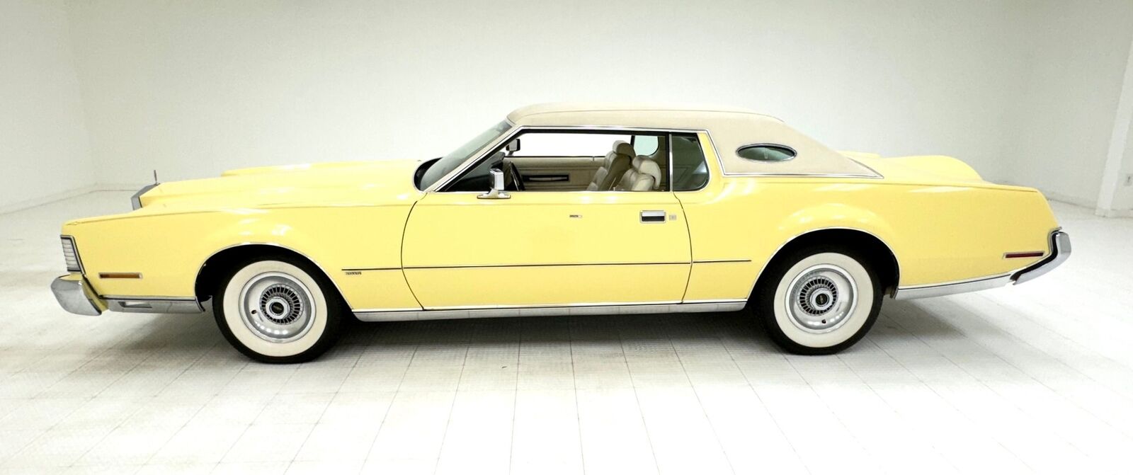 Lincoln-Continental-1973-Yellow-White-49257-1