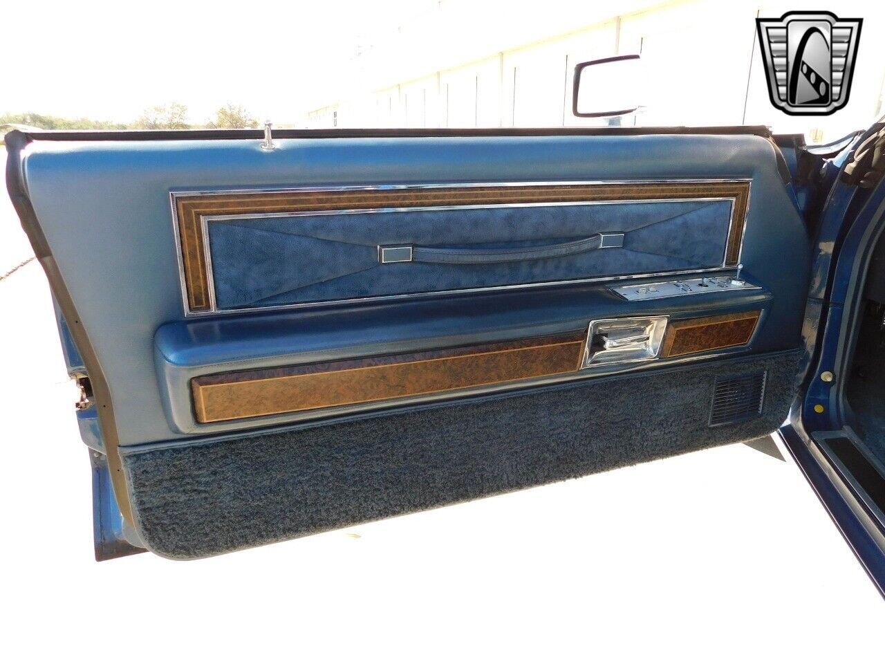 Lincoln-Continental-1976-Blue-Blue-75623-7