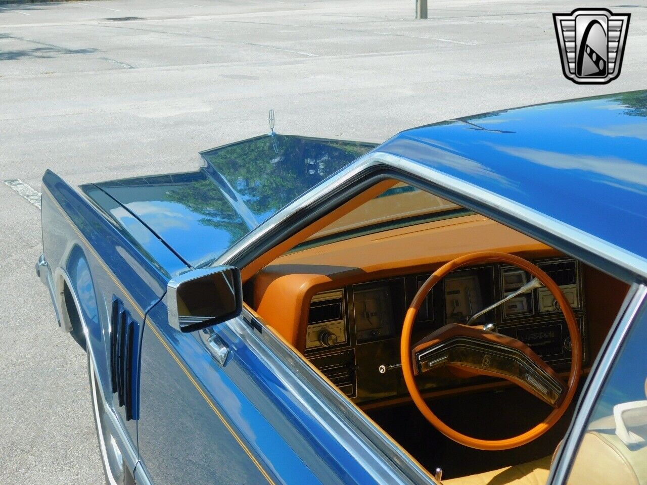 Lincoln-Continental-1977-Blue-Tan-110039-8