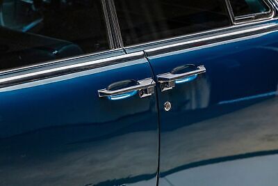 Lincoln-Continental-Berline-1965-Blue-Blue-65056-12