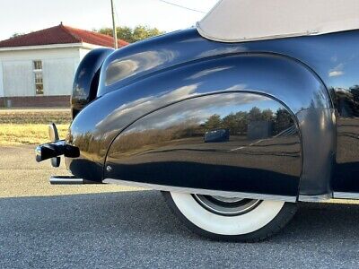 Lincoln-Continental-Cabriolet-1941-Black-Red-41008-12