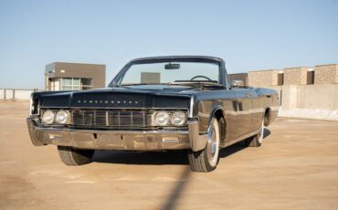 Lincoln-Continental-Cabriolet-1967-Black-Black-105871-2