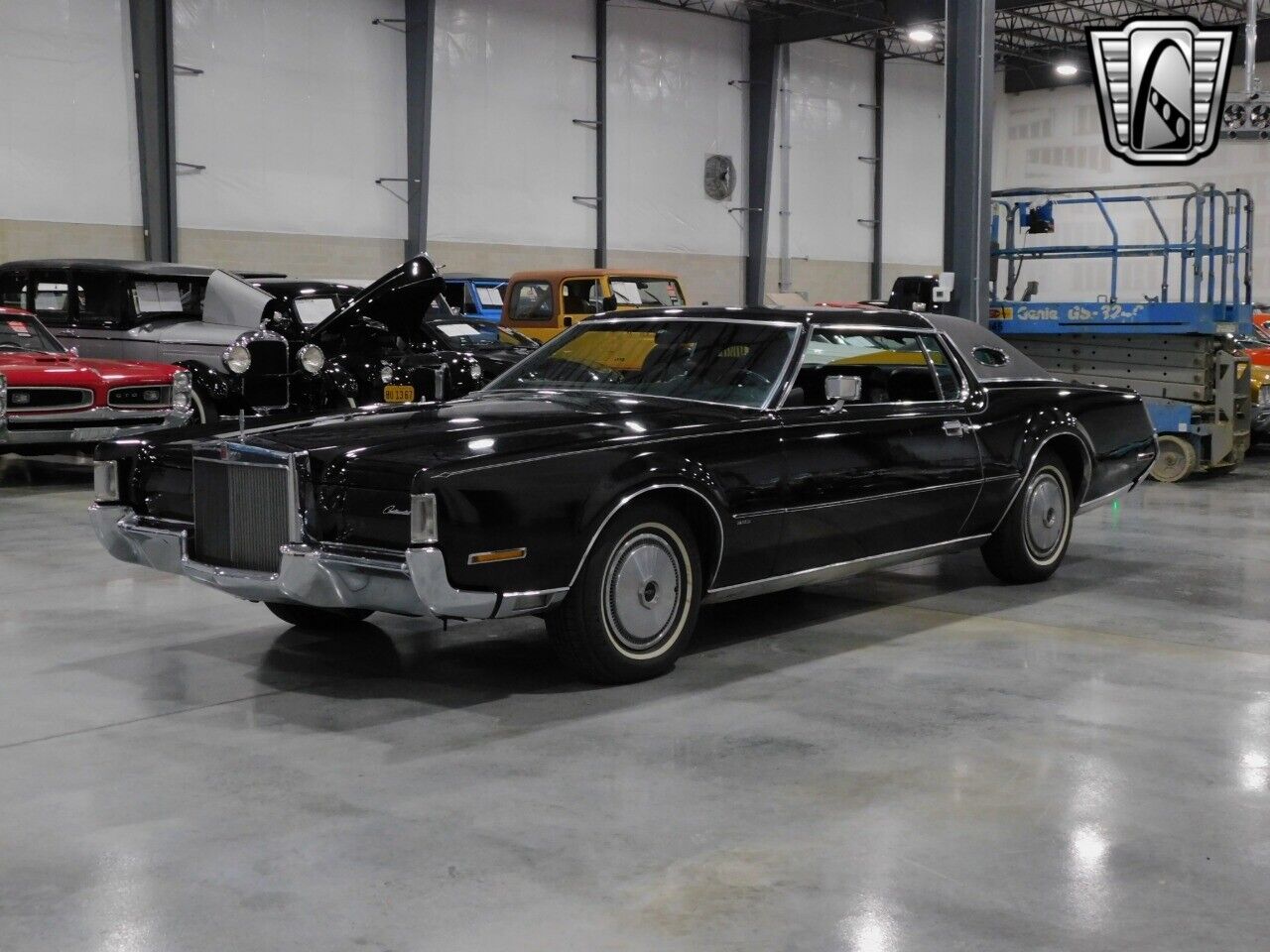 Lincoln-Continental-Coupe-1972-Black-Black-134873-2