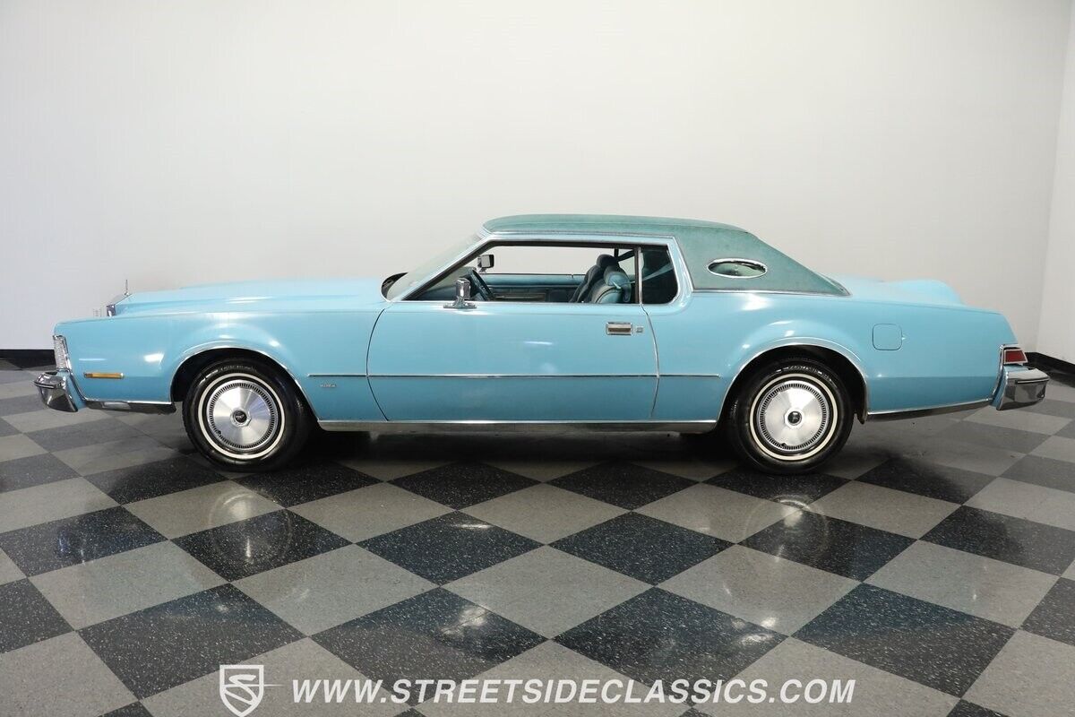 Lincoln-Continental-Coupe-1975-Blue-Blue-83586-2