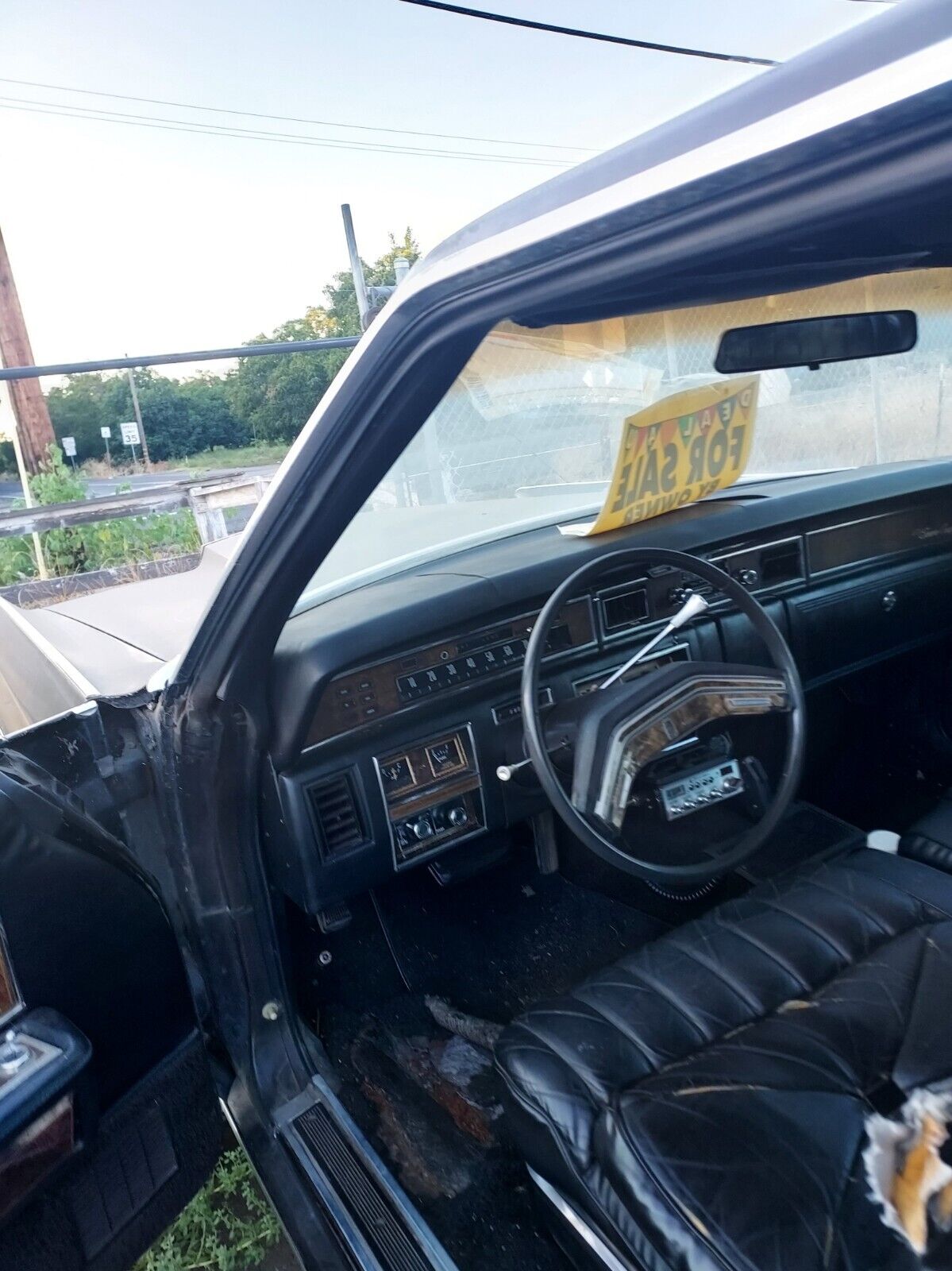 Lincoln-Continental-Coupe-1977-251058-6