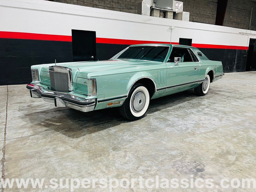 Lincoln Continental Coupe 1977 à vendre