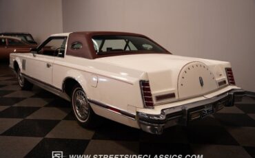 Lincoln-Continental-Coupe-1977-White-Red-122032-12