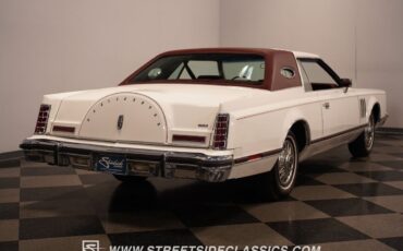 Lincoln-Continental-Coupe-1977-White-Red-122032-14