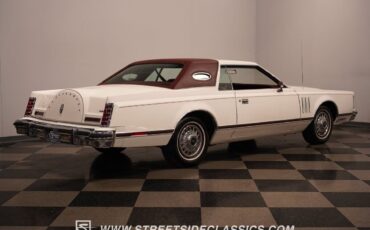 Lincoln-Continental-Coupe-1977-White-Red-122032-15