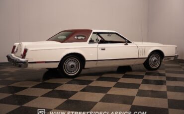 Lincoln-Continental-Coupe-1977-White-Red-122032-16