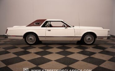 Lincoln-Continental-Coupe-1977-White-Red-122032-17