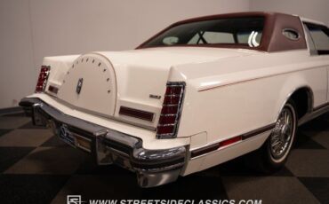 Lincoln-Continental-Coupe-1977-White-Red-122032-30