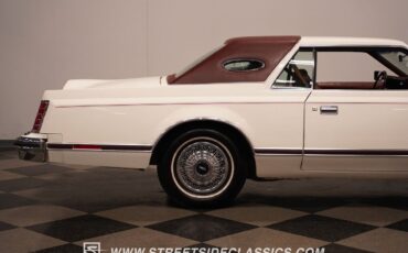 Lincoln-Continental-Coupe-1977-White-Red-122032-32