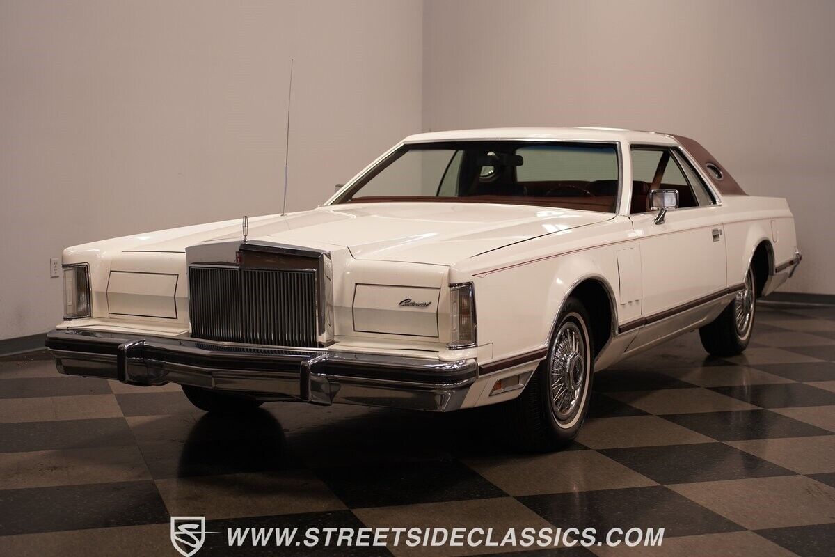 Lincoln-Continental-Coupe-1977-White-Red-122032-6