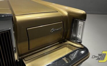 Lincoln-Continental-Coupe-1978-Gold-Gold-128825-17