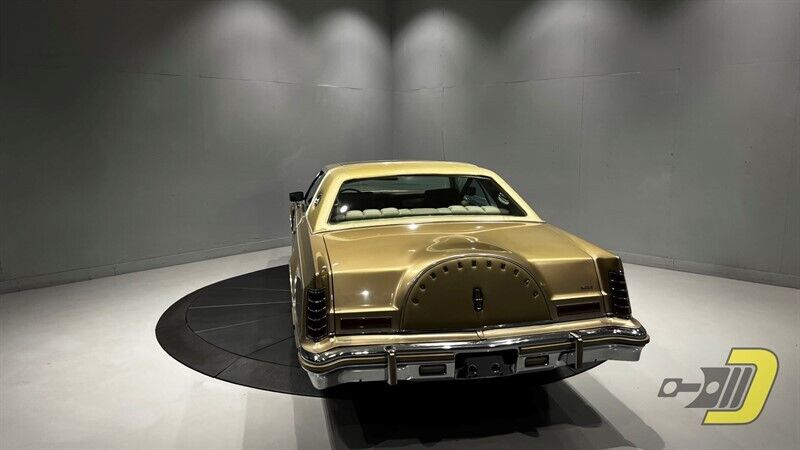 Lincoln-Continental-Coupe-1978-Gold-Gold-128825-5