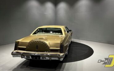 Lincoln-Continental-Coupe-1978-Gold-Gold-128825-6