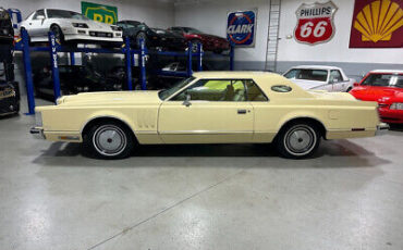 Lincoln-Continental-Coupe-1978-Gold-Tan-51171-3