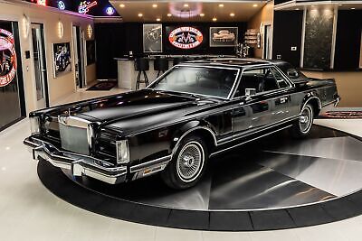 Lincoln-Continental-Coupe-1979-Black-Black-21258-5