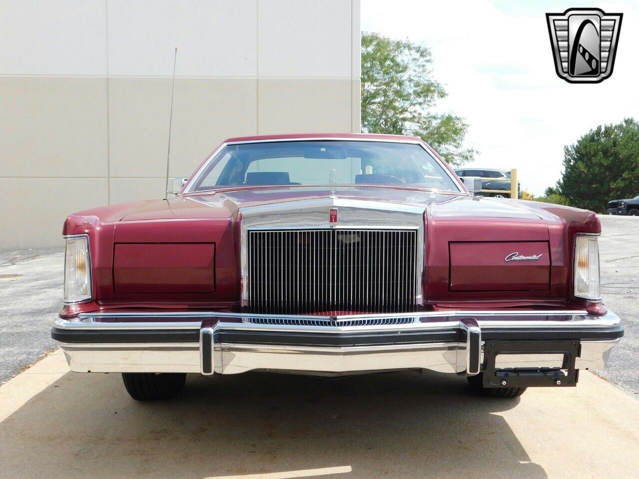 Lincoln-Continental-Coupe-1979-Red-Red-36085-7