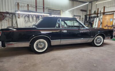 Lincoln Continental Coupe 1981 à vendre