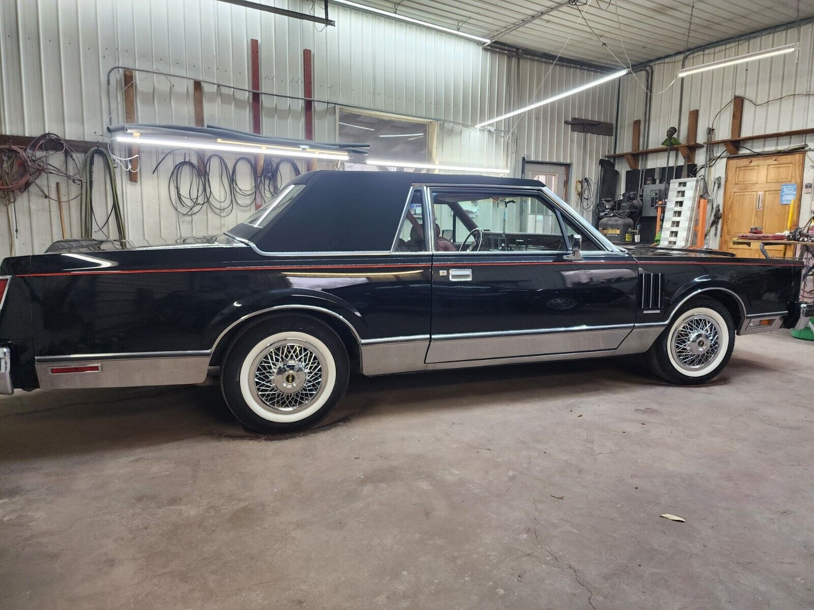 Lincoln Continental Coupe 1981 à vendre