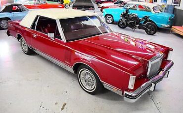 Lincoln-Continental-Coupe-1983-Burgundy-Burgundy-32308-1