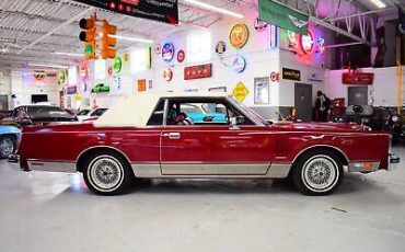 Lincoln-Continental-Coupe-1983-Burgundy-Burgundy-32308-3