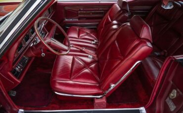 Lincoln-Continental-Mark-III-1970-Burgundy-Maroon-24748-11