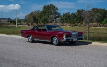 Lincoln-Continental-Mark-III-1970-Burgundy-Maroon-24748-8