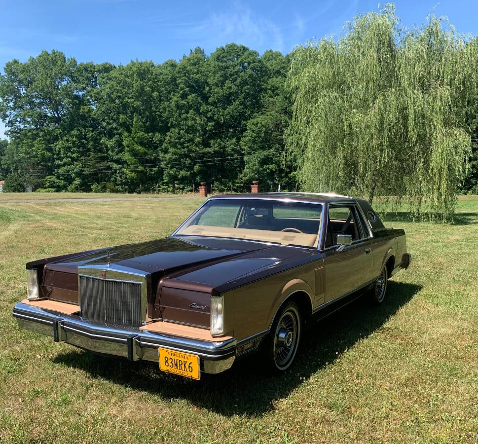 Lincoln-Continental-mark-vi-1983-82076-1