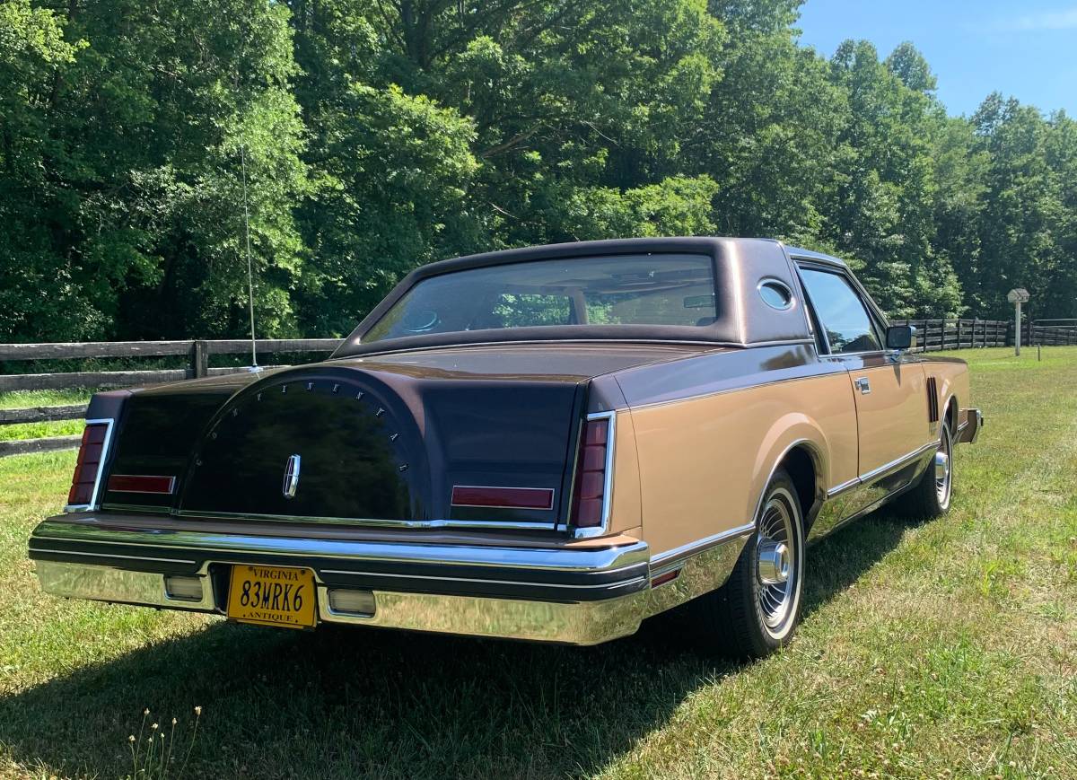 Lincoln-Continental-mark-vi-1983-82076-3