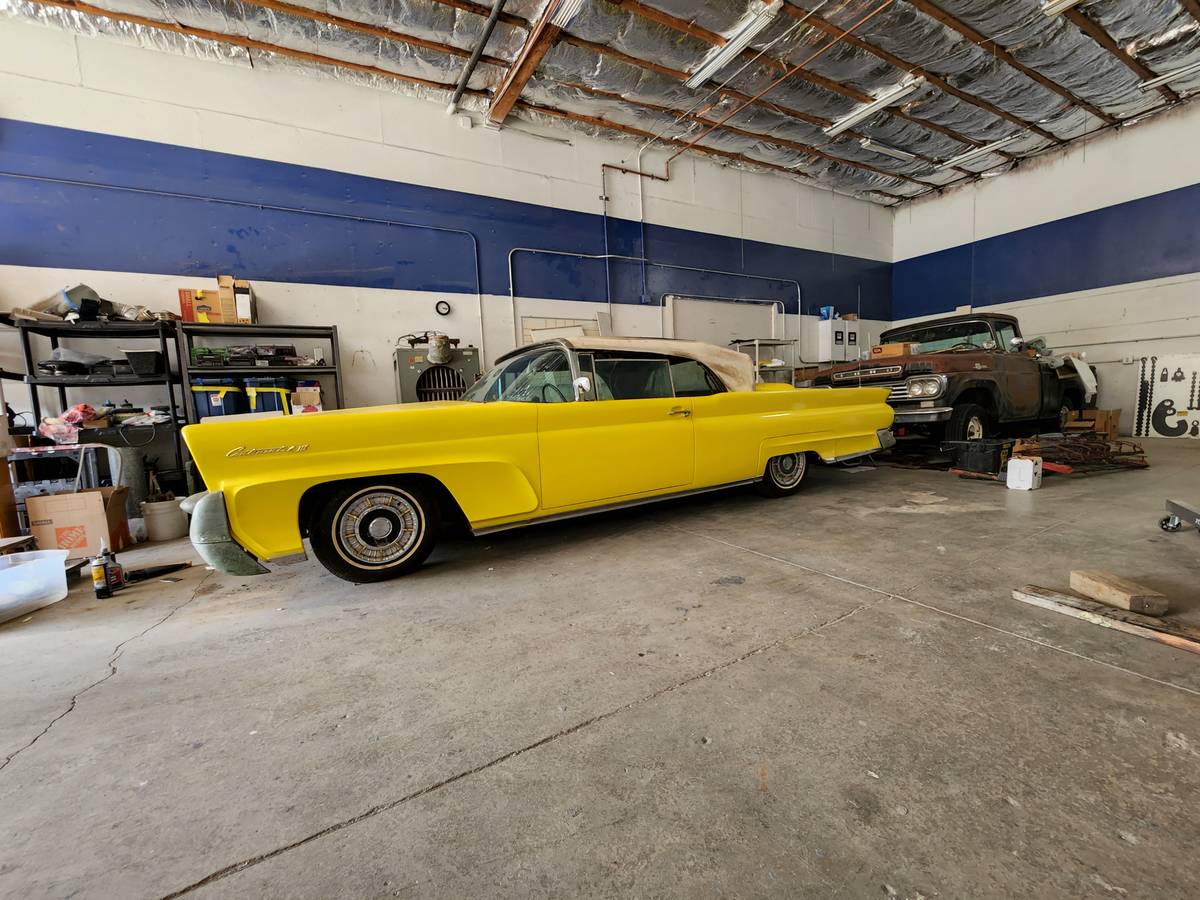 Lincoln-Convertible-1958-136794