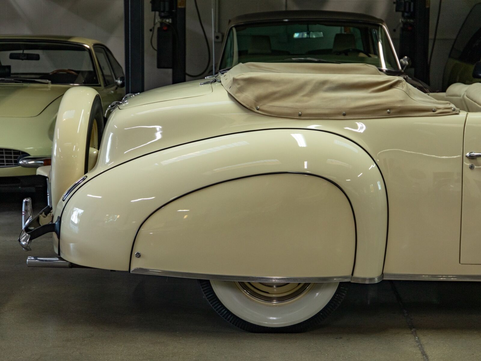 Lincoln-MKZZephyr-Cabriolet-1940-Other-Color-51655-1