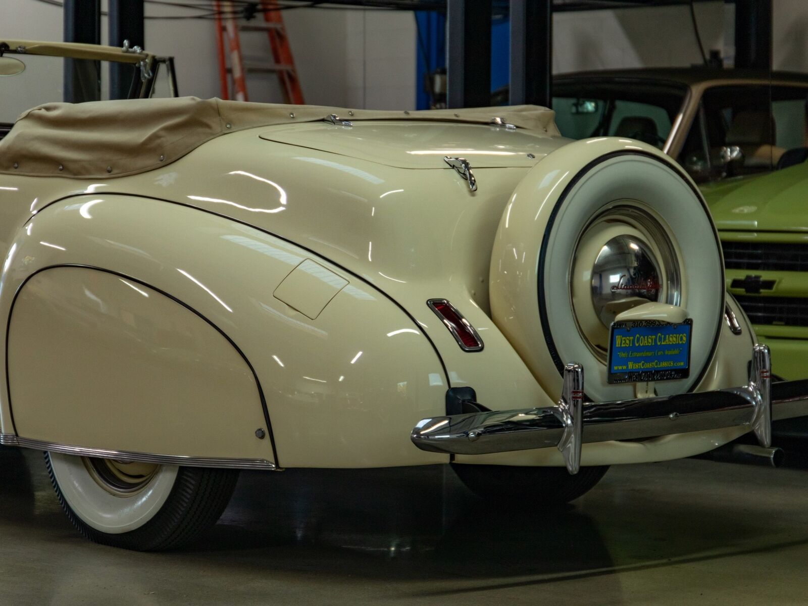 Lincoln-MKZZephyr-Cabriolet-1940-Other-Color-51655-20