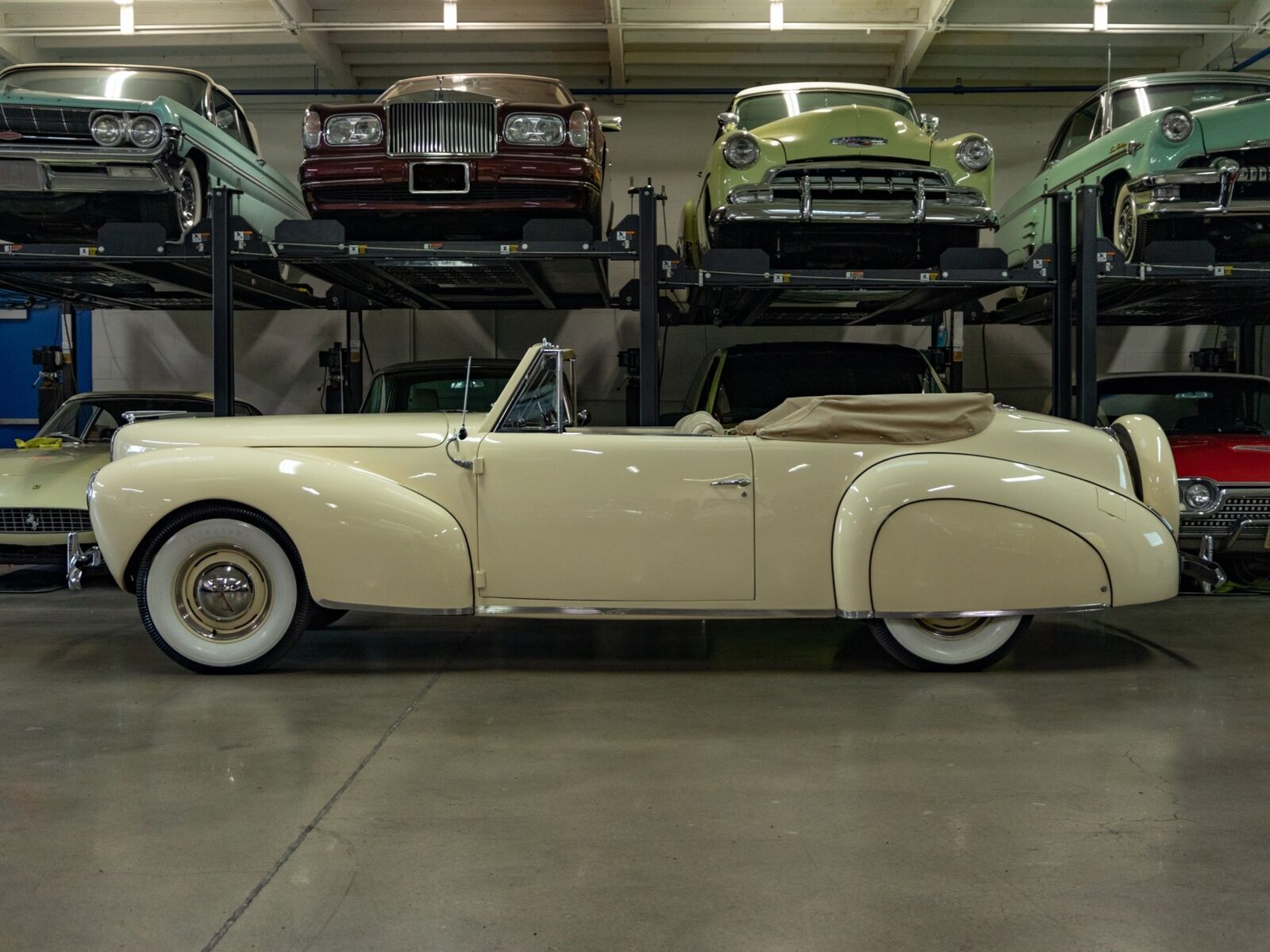 Lincoln-MKZZephyr-Cabriolet-1940-Other-Color-51655-5