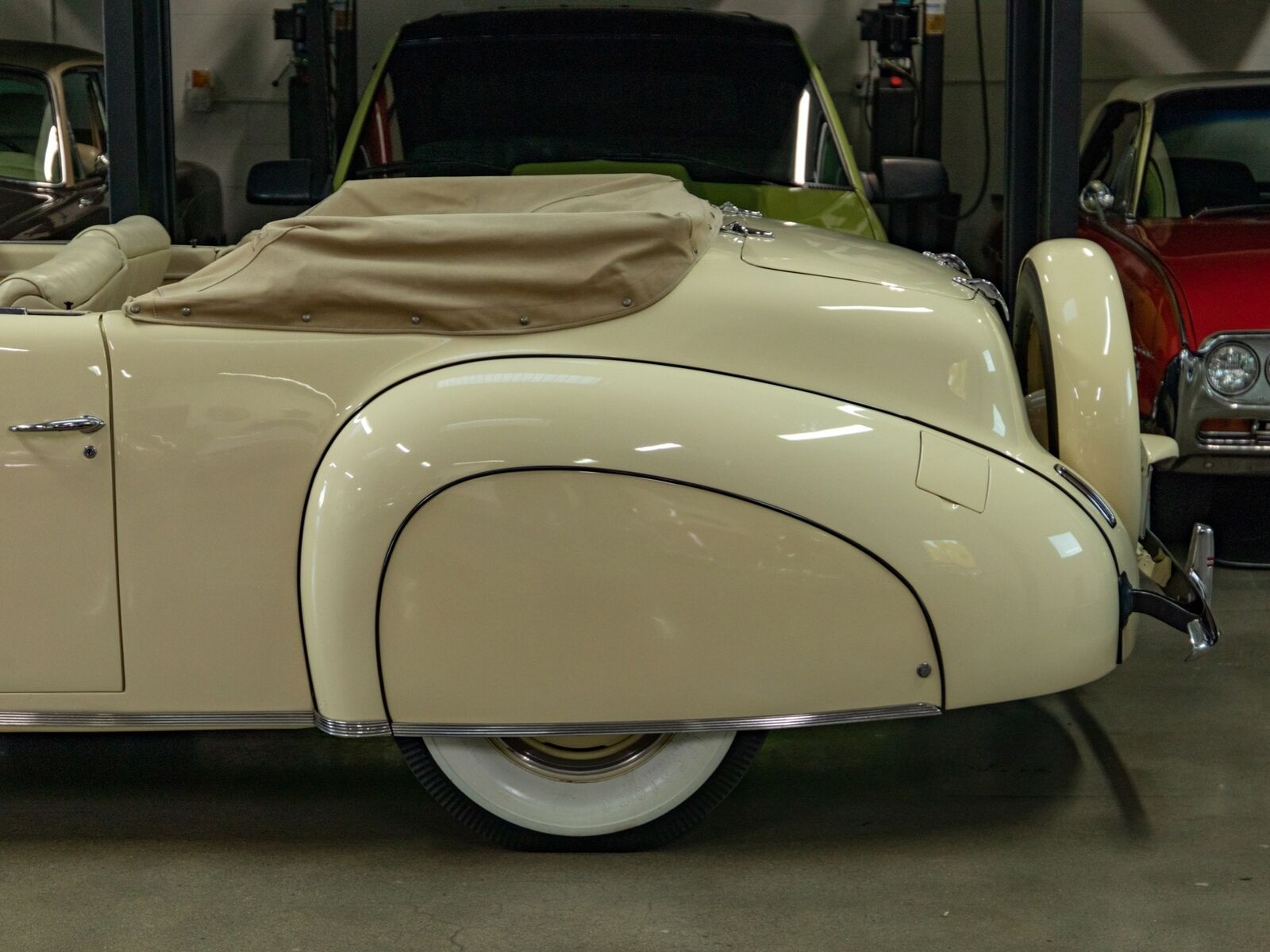 Lincoln-MKZZephyr-Cabriolet-1940-Other-Color-51655-6