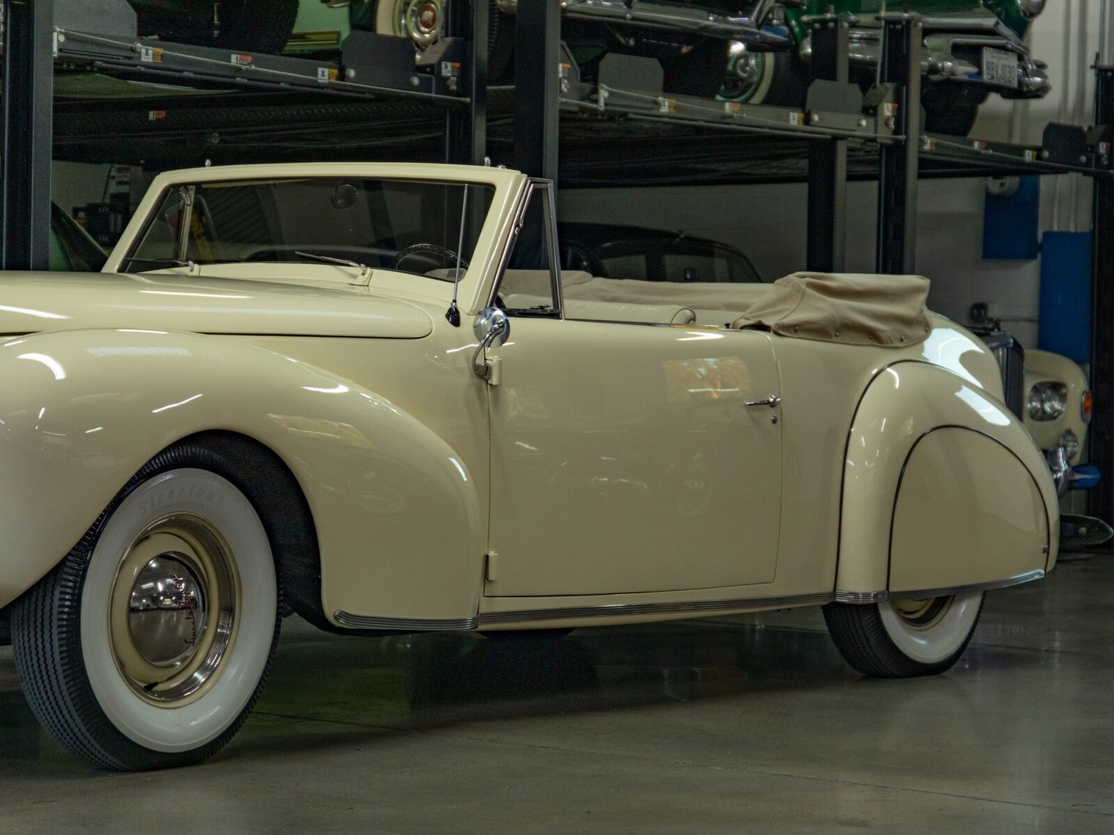 Lincoln-MKZZephyr-Cabriolet-1940-Other-Color-51655-8